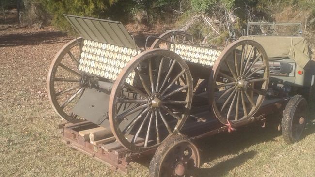 M1902 (manufactured 1906) Caisson and Limber Set