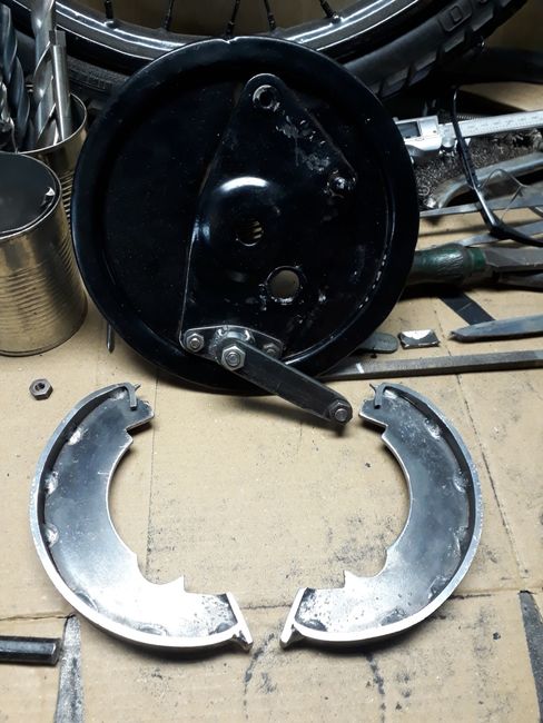 Making brake shoes