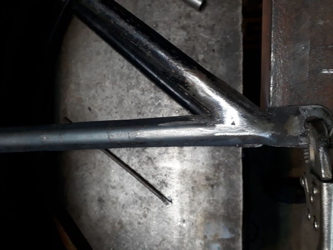 Mudguard stays