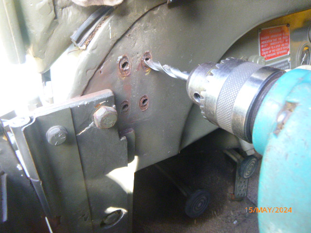 969_Windscreen_bracket_repair_hole_resizing_5_2024