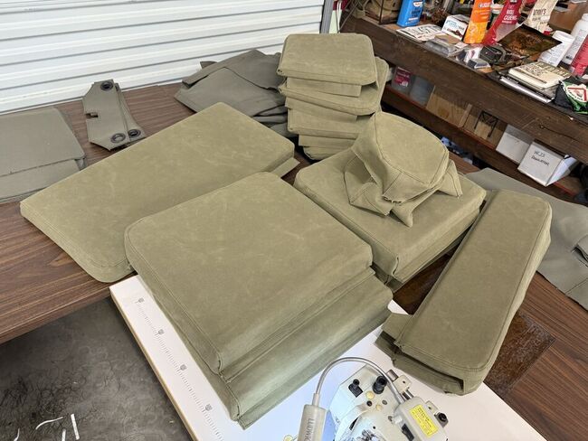 WWII_Jeep_Seats_01