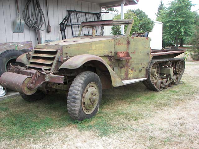 M2A1 front 3/4 view