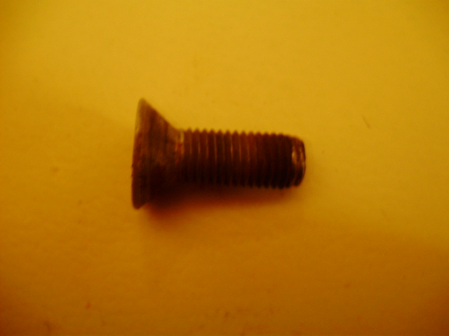 Cross recess screw