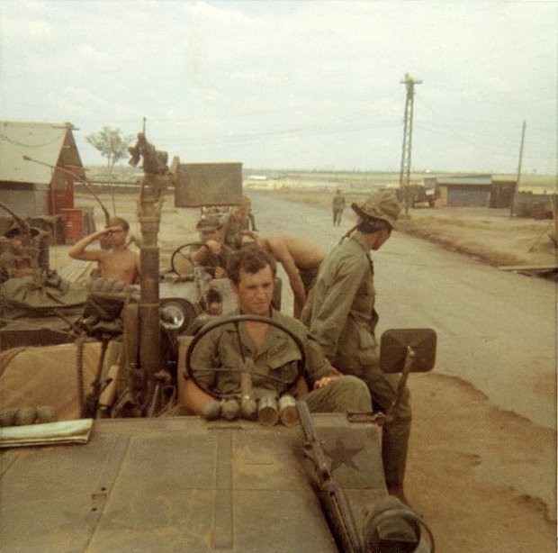 1/9 Cav 151's Vietnam 1970-71 Black Stars
