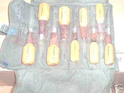 74wooden_handled_sockets1