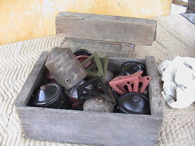 CMA_Oil_Canisters_1a