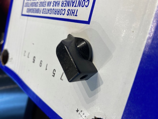 Deluxe_knob_5