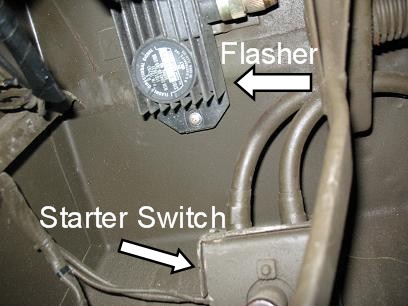 signal flasher location