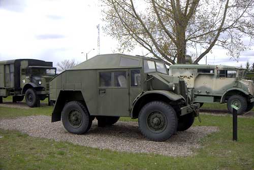 Ford_Quad_Gun_31Petawawa