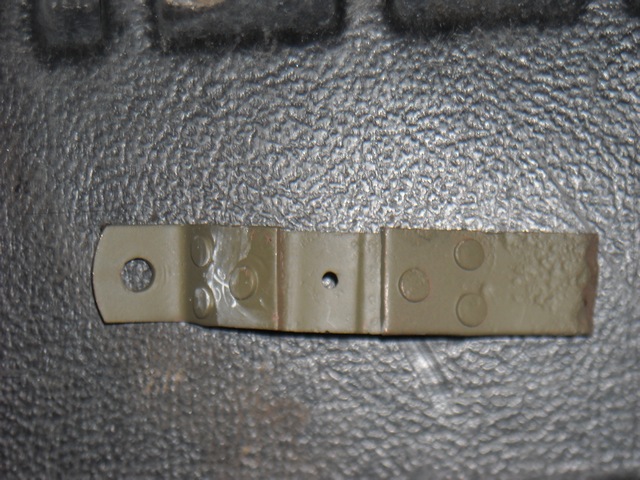 GAS_TANK_STRAP_BRACKET_1