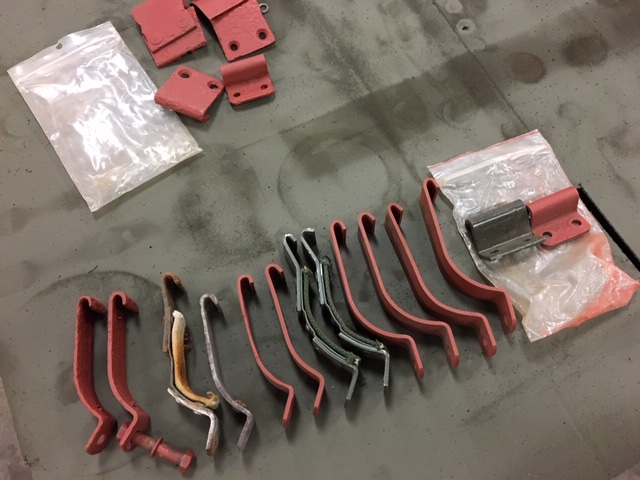 GPW_or_MB_gas_tank_straps
