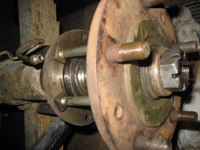 Pulling rear axle