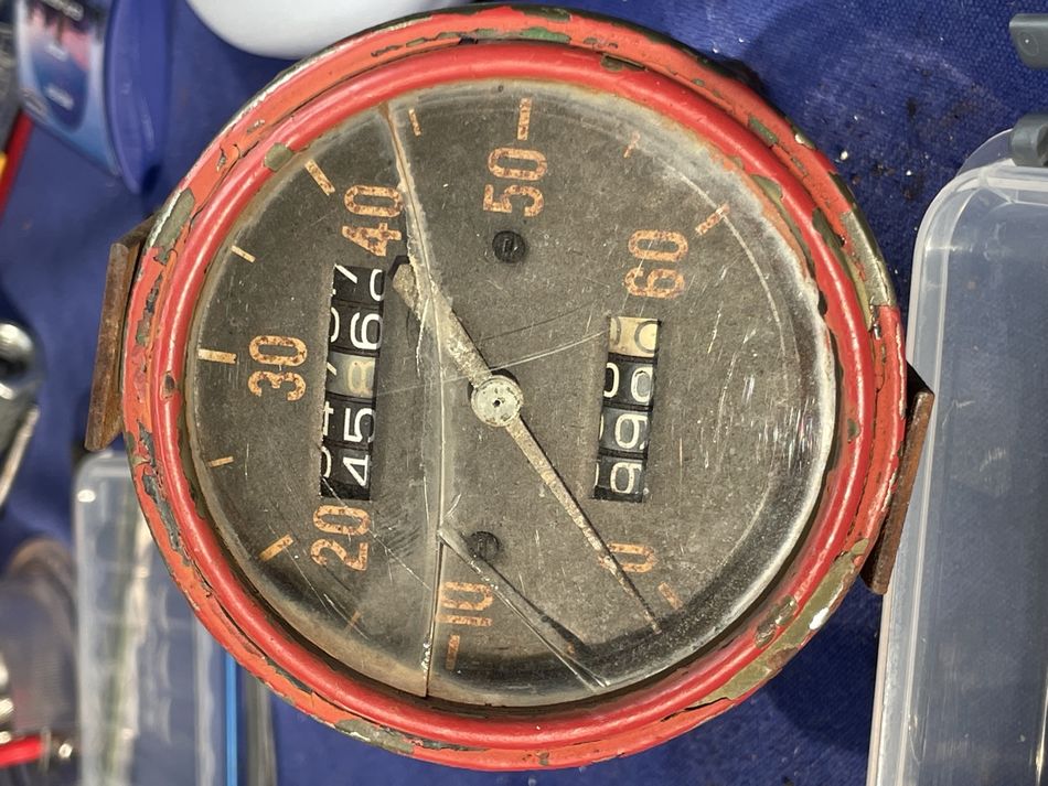 Autolite vs. Early Moto-Meter Speedometer differences - G503 Military ...
