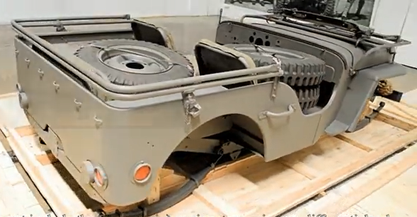 Maxi-Kit crate