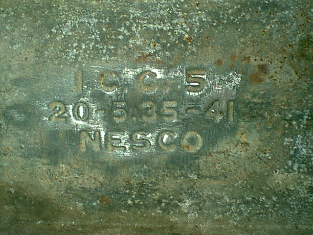 Jeep_jerry_can_bottom