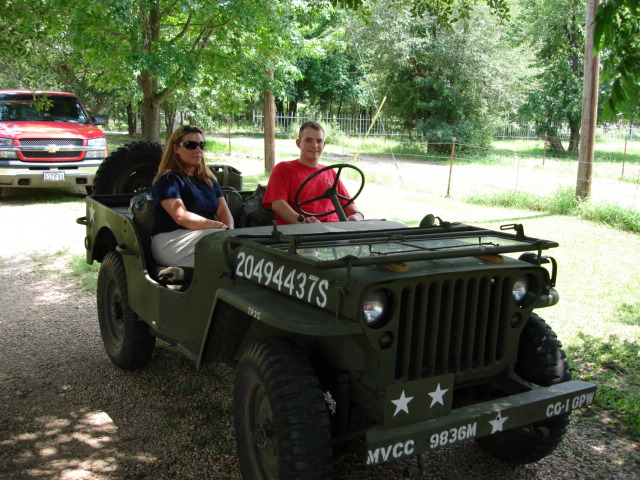 Lt_and_wife_in_my_other_GPW