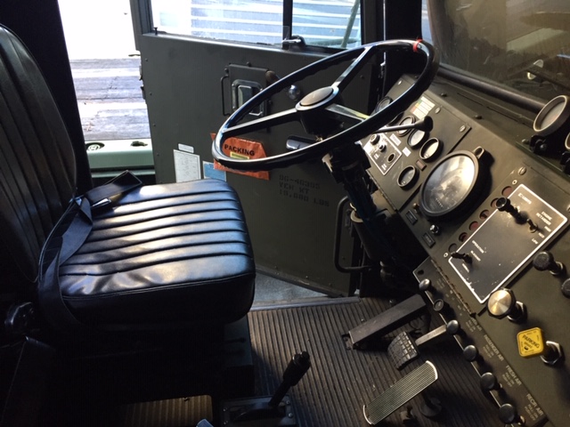 M915A1_drivers_seat
