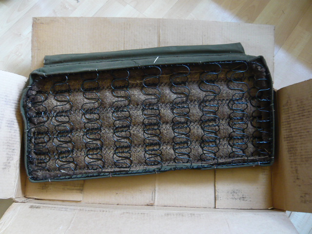 MB_GPW_rear_sprung_seat_base2