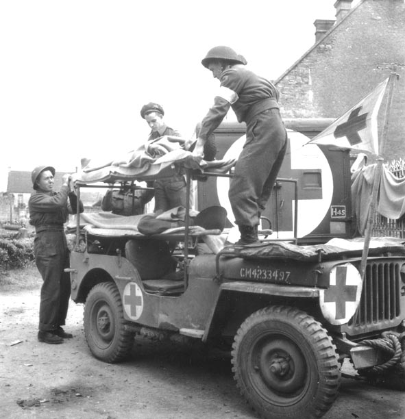 NormandiaJEEP087_Basly1944Junius27CND_CM4233497