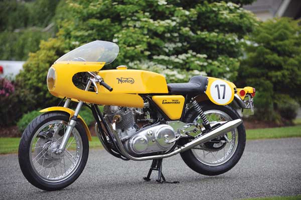 Norton_Production_Racer_1971
