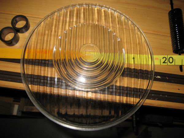 R_35_headlight_glass
