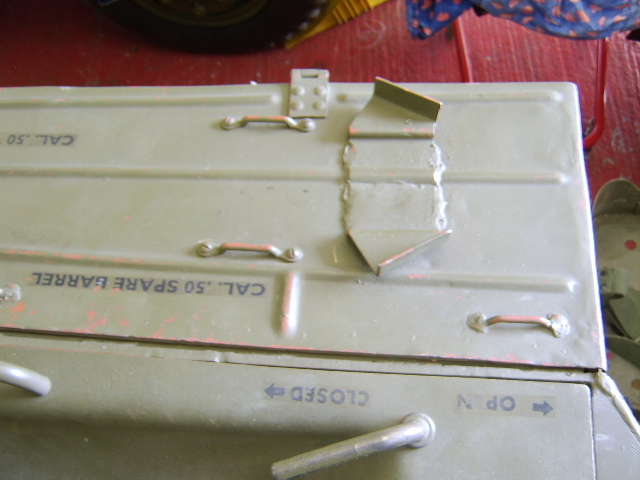 late M8 R/H rear locker lid