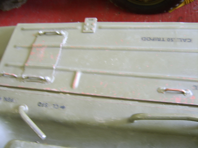 late M8 R/h rear locker lid