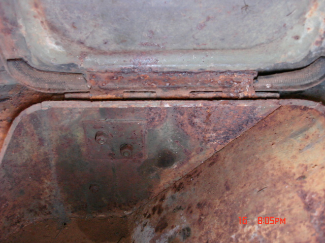 Tool_box_inside