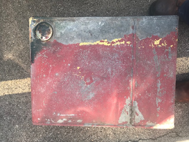 fuelTankTop