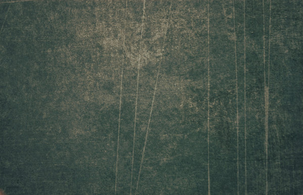 grunge_cement_scratches_by_DyingBeautyStock