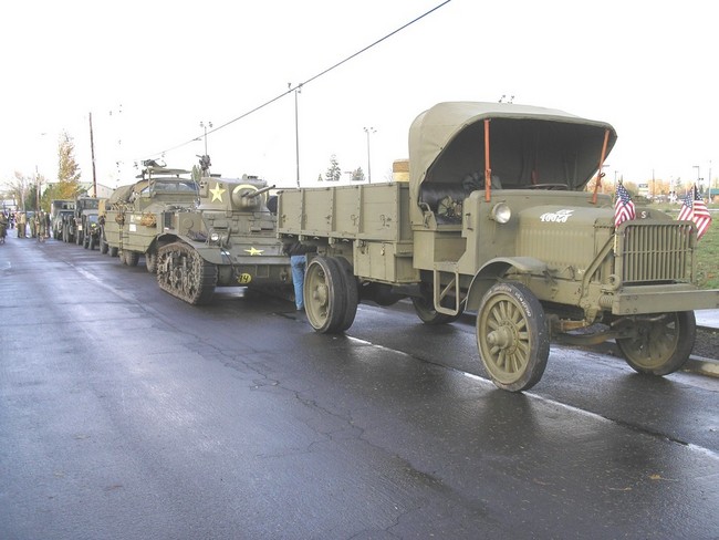 00-Vets_Parade_Albany-3