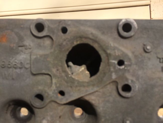 10-30_PLAIN_MB_cylinder_head_4