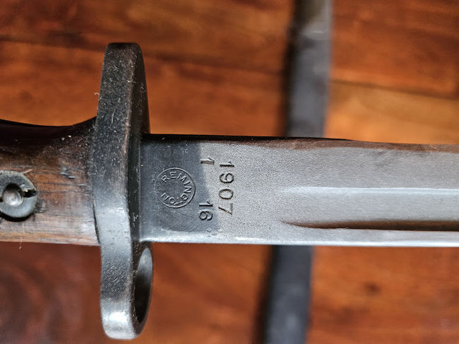 1907 Remingtion Bayonet, 1-16