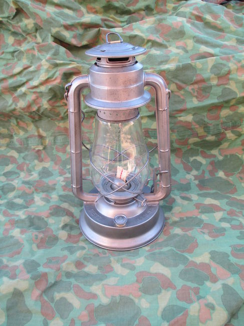 1942 USMC Contract Dietz Lantern (front)