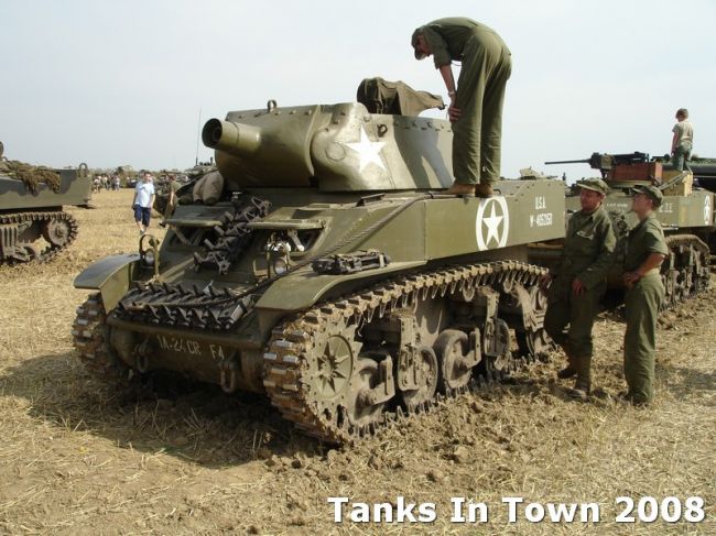 19Tanks_In_Town_2008