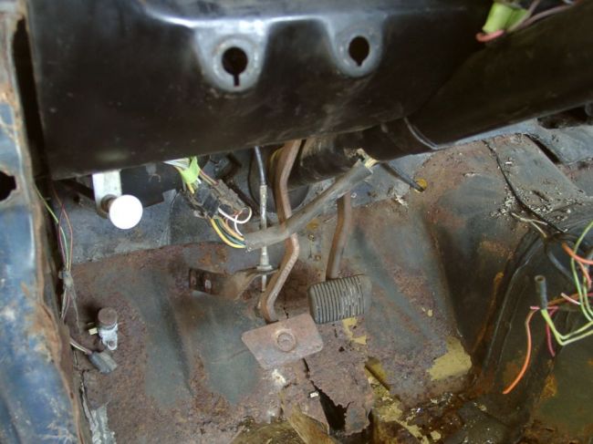 2010_05_09_077_steering_colm_wires