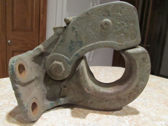 2013_12_13_001_pintle_hook