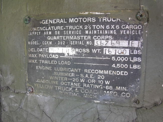 1941 G.M.C. 352.