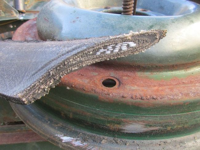 25 wires cut in old tire bead