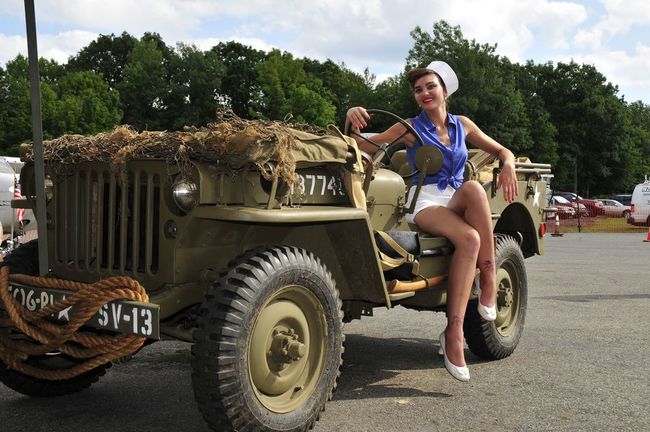 Ww2 Jeep dame
