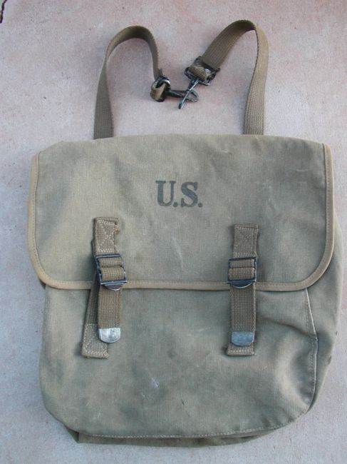 Nice WW2 Transitional Color Musette Bag