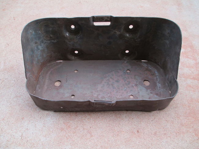 WW2 66675 Can Bracket