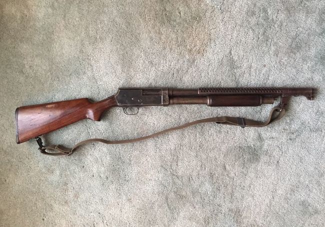 Trench gun
