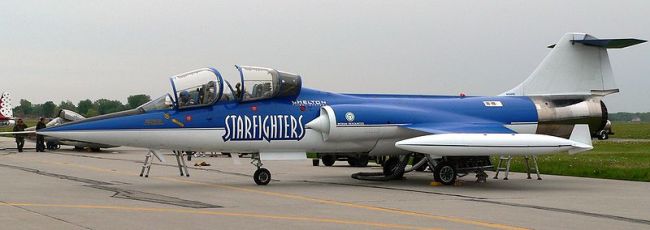 800px-CF-104D_Starfighter