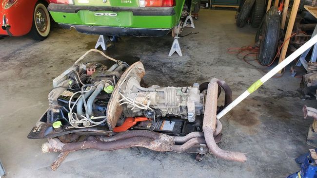 914_R_engine_out