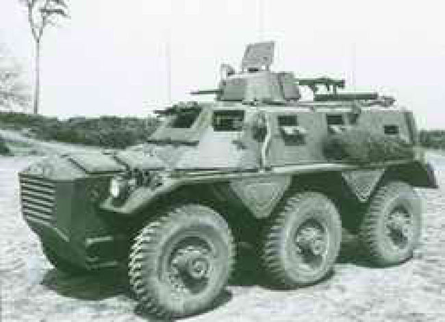 Alvis_saracen