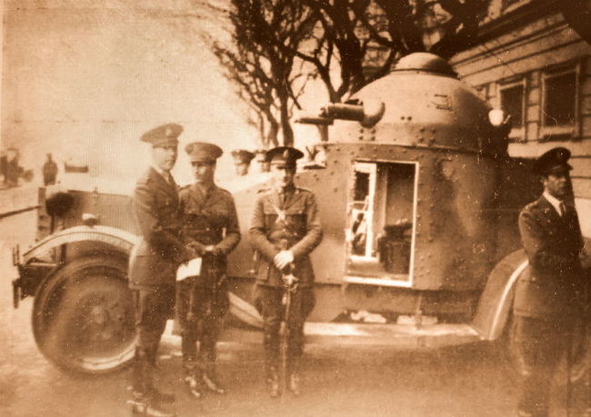 Argentine_Crossley_Armored_Car_Model_1926