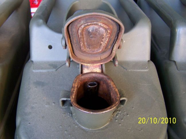 CONCO_USMC_jerry_cans_007