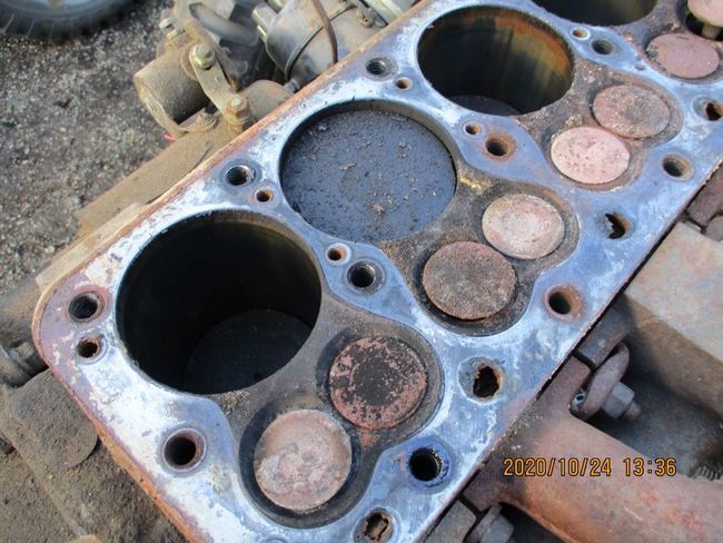 Champion_170_Engine_Cleaning_Top_End_2_