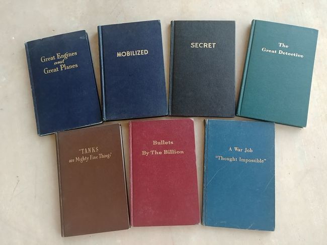 Chrysler_Books_Lot